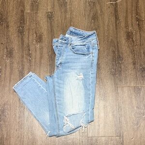 American Eagle Outfitters Light Blue Tomgirl Jeans